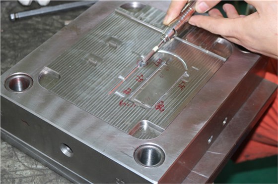 博騰納深圳塑膠模具廠——博騰納13道質(zhì)檢工序，品質(zhì)有保障
