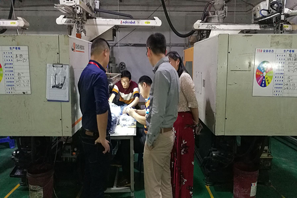 塑膠模具廠——博騰納12年專注塑膠模具定制、注塑加工