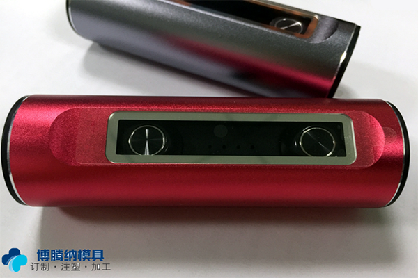 定制塑膠模具——博騰納專業(yè)12年杠杠的！