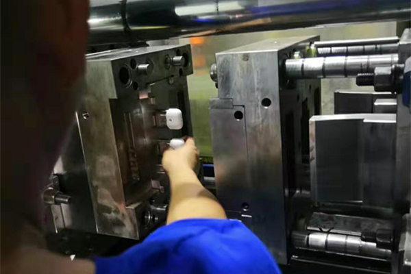深圳塑膠模具廠——專注高品質(zhì)私模定制的廠家，博騰納